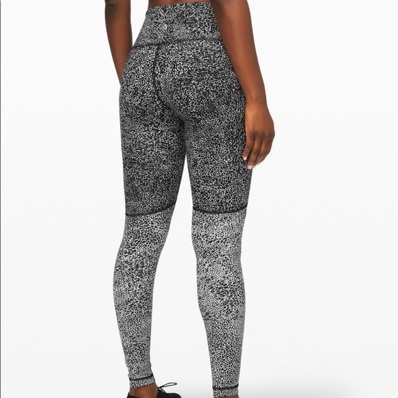 Lululemon Wunder Under High-Rise Tight *28” Block - Picture 3 of 5